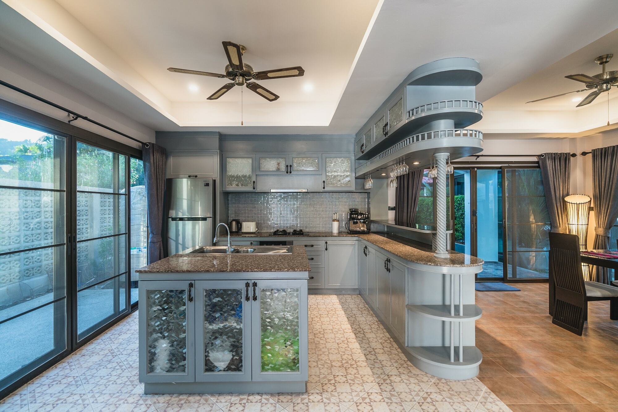קאמאלה ביץ' Havana House By Lofty Villas מראה חיצוני תמונה