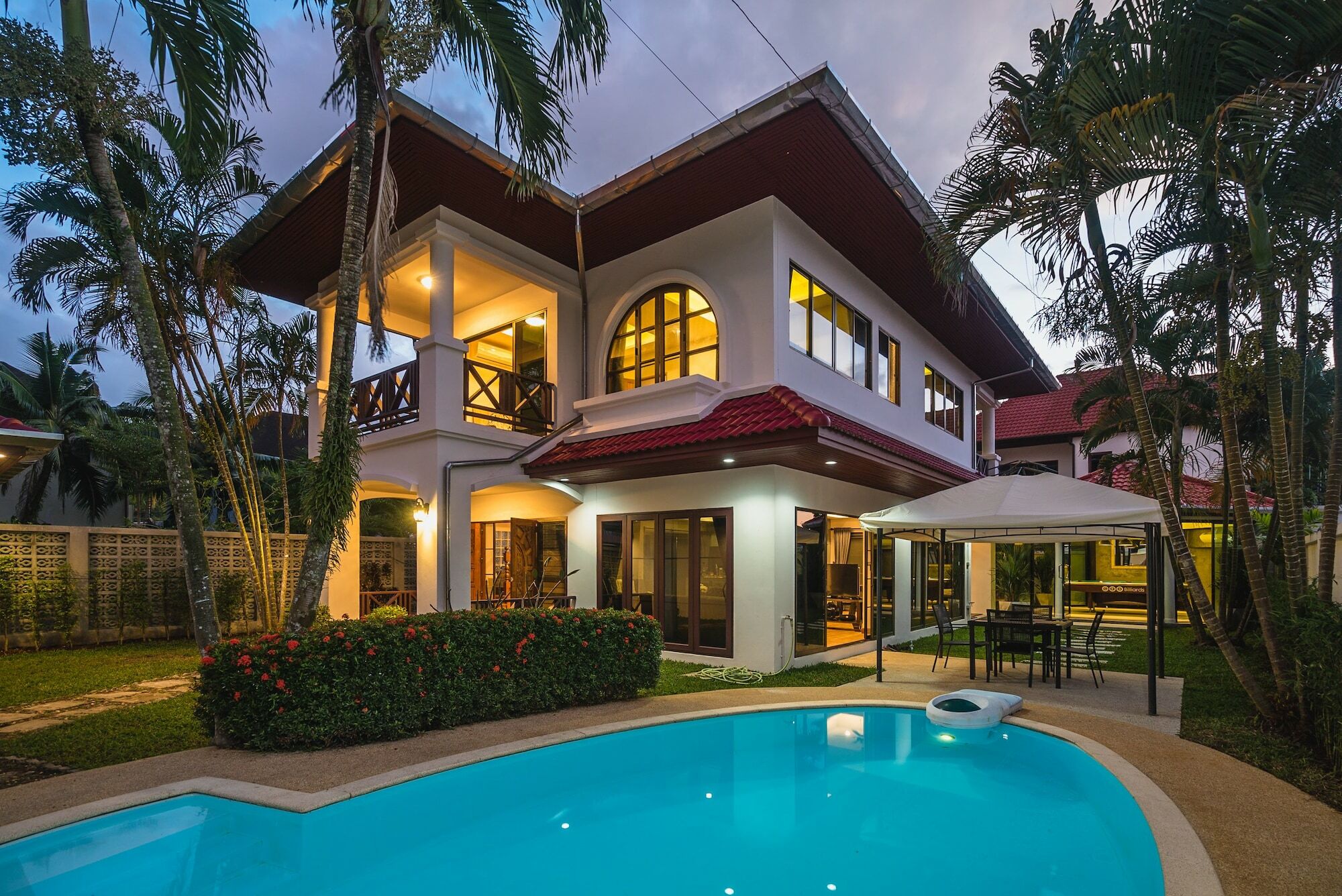 קאמאלה ביץ' Havana House By Lofty Villas מראה חיצוני תמונה